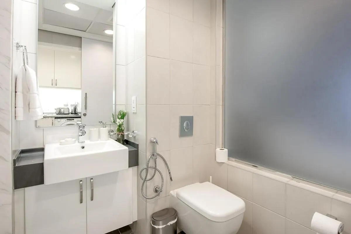 Tranquil Studio With Unmatched Ocean Views In Palm Dubai 0*,  United Arab Emirates