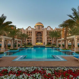  Апартаменты Globalstay At Palm Jumeirah Beachfront Paradise With Pool And Gym